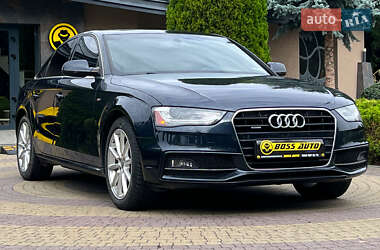 Седан Audi A4 2015 в Львові