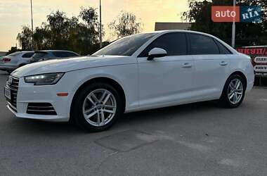Седан Audi A4 2016 в 