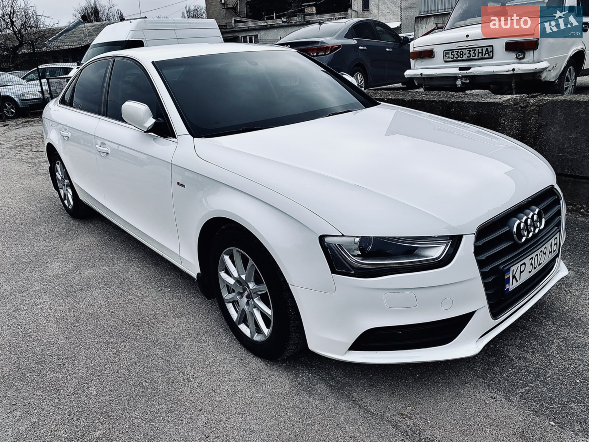 2013 Audi A4 - фото 1