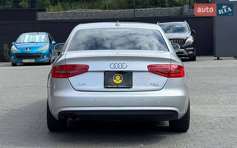 Седан Audi A4 2013 в Черновцах