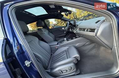 Седан Audi A4 2024 в 