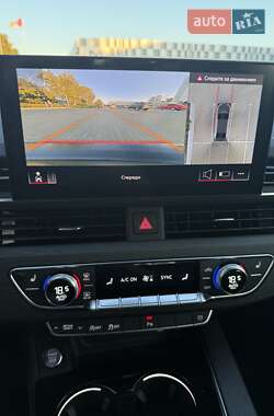 Седан Audi A4 2024 в 