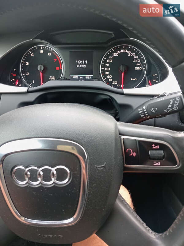 Универсал Audi A4 2010 в Мукачево фото 8 Универсал Audi A4 2010 в Мукачево