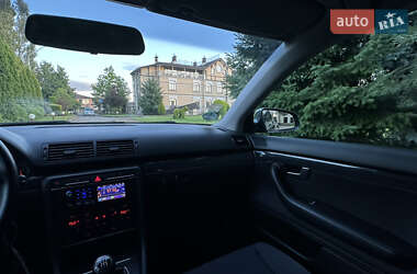 Универсал Audi A4 2003 в 