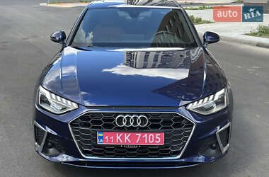 Седан Audi A4 2020 в 