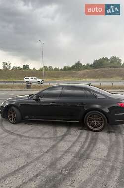 Седан Audi A4 2016 в 