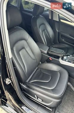 Седан Audi A4 2015 в 