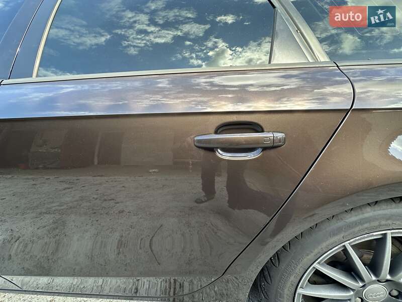 Универсал Audi A4 2011 в Нетешине фото 11 Универсал Audi A4 2011 в Нетешине