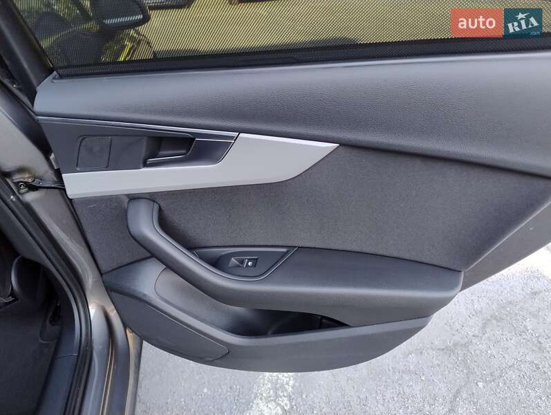Универсал Audi A4 2022 в Киеве фото 25 Универсал Audi A4 2022 в Киеве