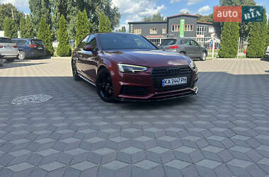 Седан Audi A4 2017 в 