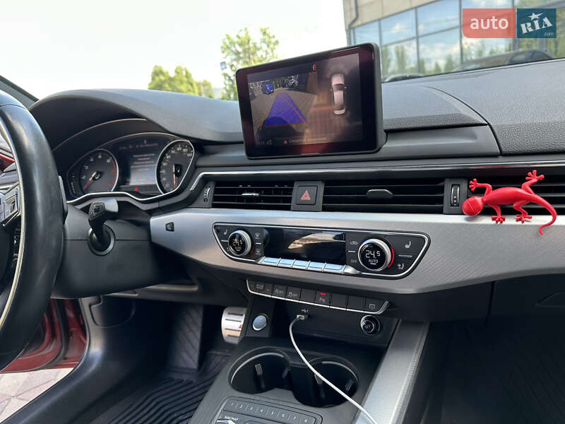 Седан Audi A4 2017 в Броварах