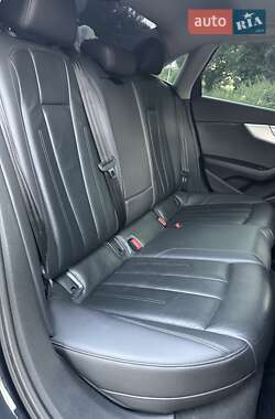 Седан Audi A4 2016 в 