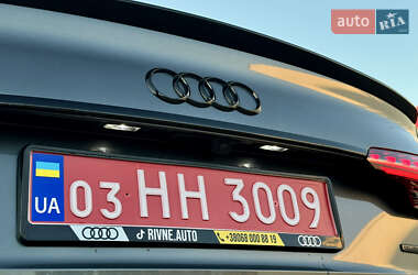 Седан Audi A4 2020 в 