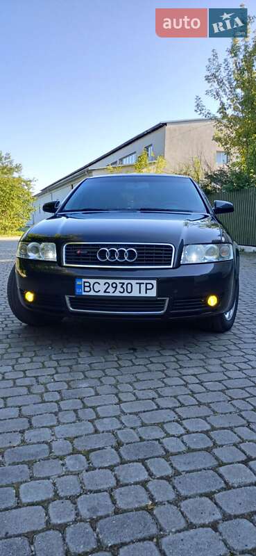 Седан Audi A4 2003 в 