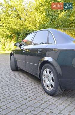 Седан Audi A4 2003 в 