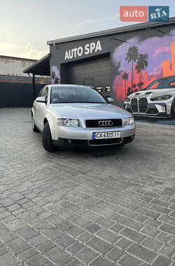 Седан Audi A4 2001 в 