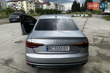 Седан Audi A4 2017 в Львове