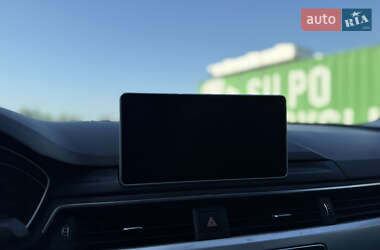 Седан Audi A4 2016 в 