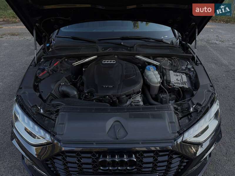 Седан Audi A4 2017 в Киеве