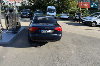 Седан Audi A4 2005 в 