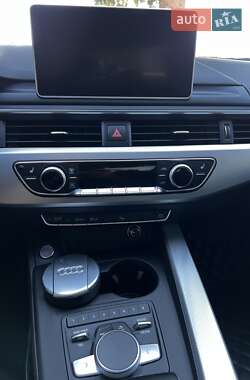 Седан Audi A4 2016 в 