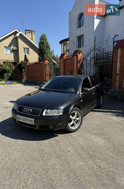 Седан Audi A4 2000 в Харкові