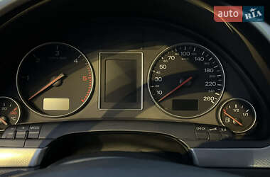 Седан Audi A4 2004 в 