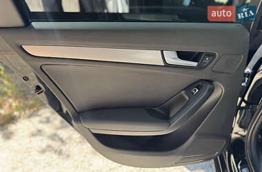 Седан Audi A4 2014 в 