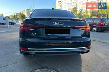 Седан Audi A4 2019 в 