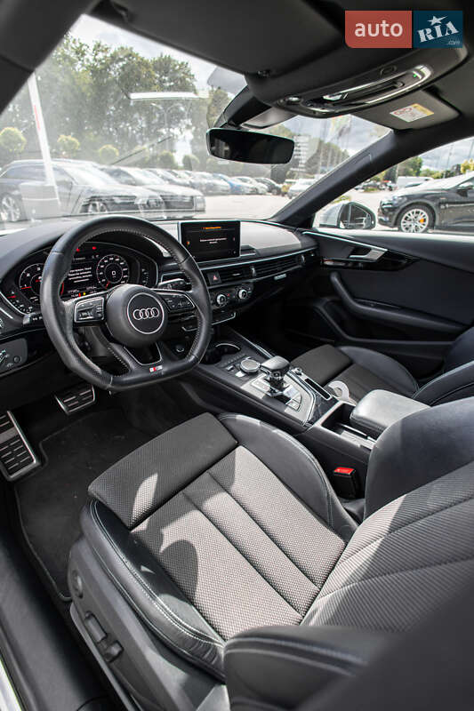 Универсал Audi A4 2019 в Львове фото 26 Универсал Audi A4 2019 в Львове