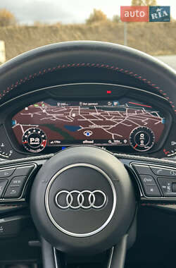 Седан Audi A4 2017 в 
