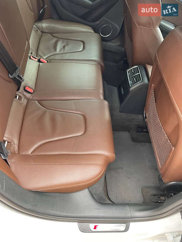 Седан Audi A4 2014 в Броварах