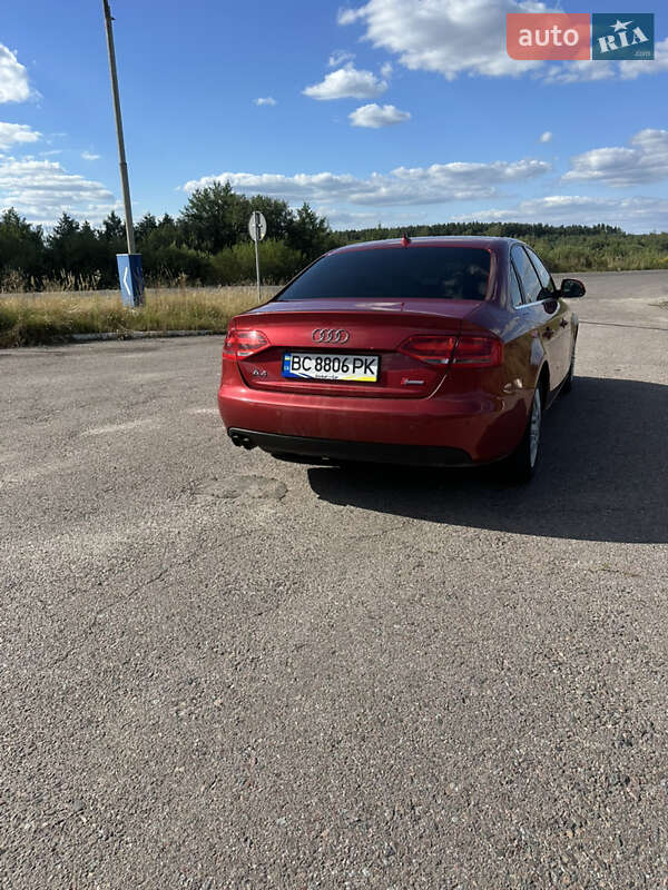 Седан Audi A4 2008 в Жовкві