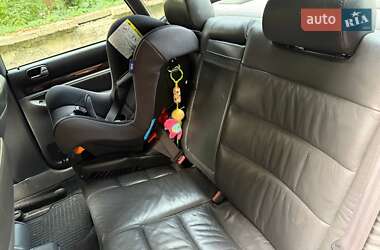 Седан Audi A4 1999 в 