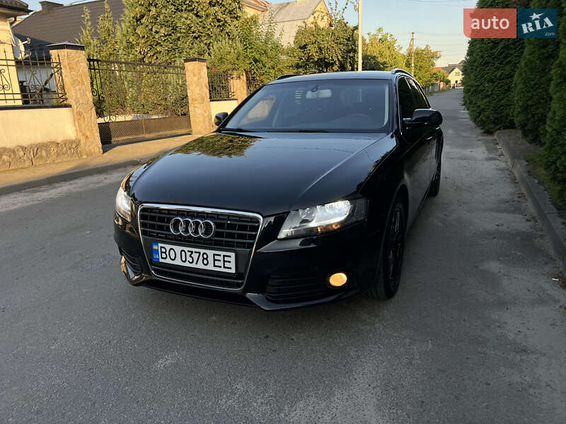 Универсал Audi A4 2011 в Львове