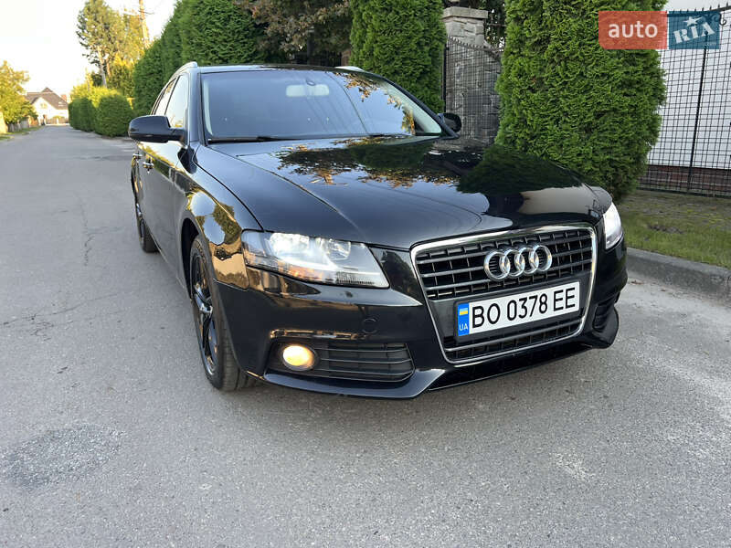 Универсал Audi A4 2011 в Львове