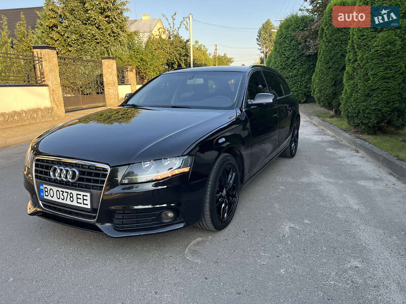 Универсал Audi A4 2011 в Львове