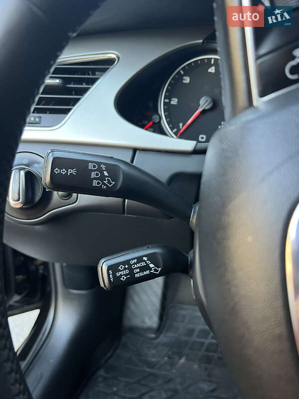 Универсал Audi A4 2011 в Львове