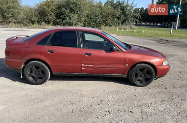 Седан Audi A4 1996 в 