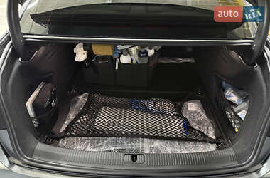 Седан Audi A4 2023 в Киеве