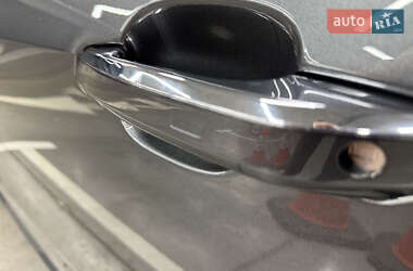 Седан Audi A4 2023 в Киеве