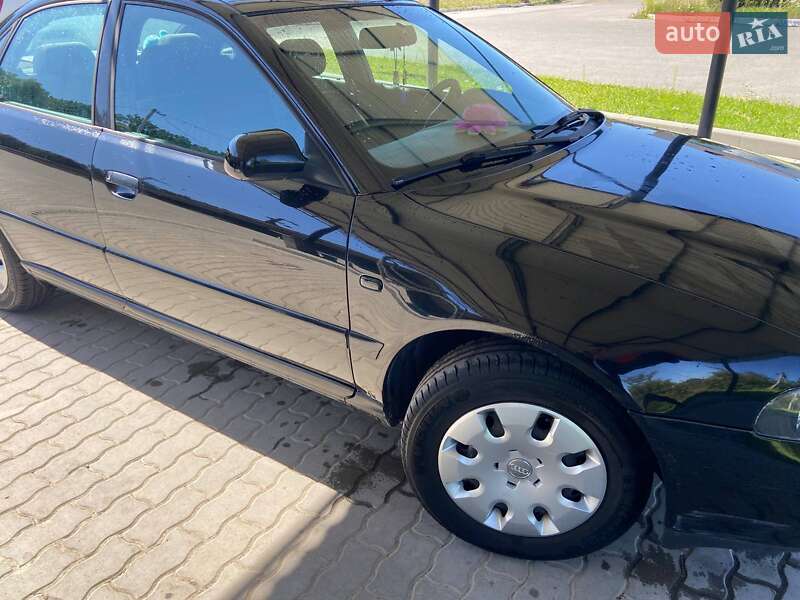 Седан Audi A4 1999 в Гусятине фото 6 Седан Audi A4 1999 в Гусятине