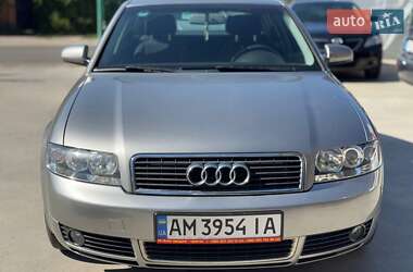 Седан Audi A4 2003 в 