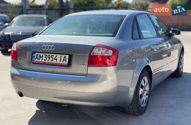 Седан Audi A4 2003 в 