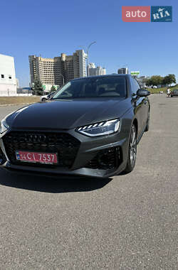 Седан Audi A4 2021 в Киеве