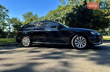 Универсал Audi A4 2020 в 