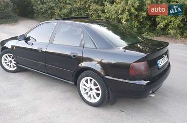 Седан Audi A4 1995 в 
