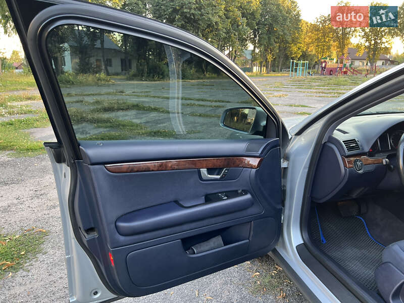 Седан Audi A4 2003 в Жмеринке