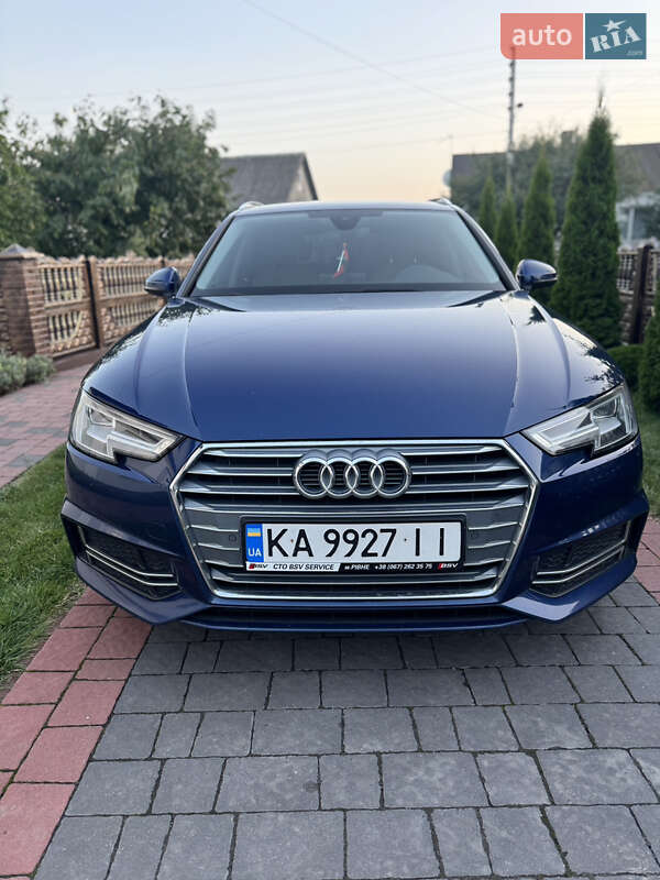Универсал Audi A4 2018 в Киеве