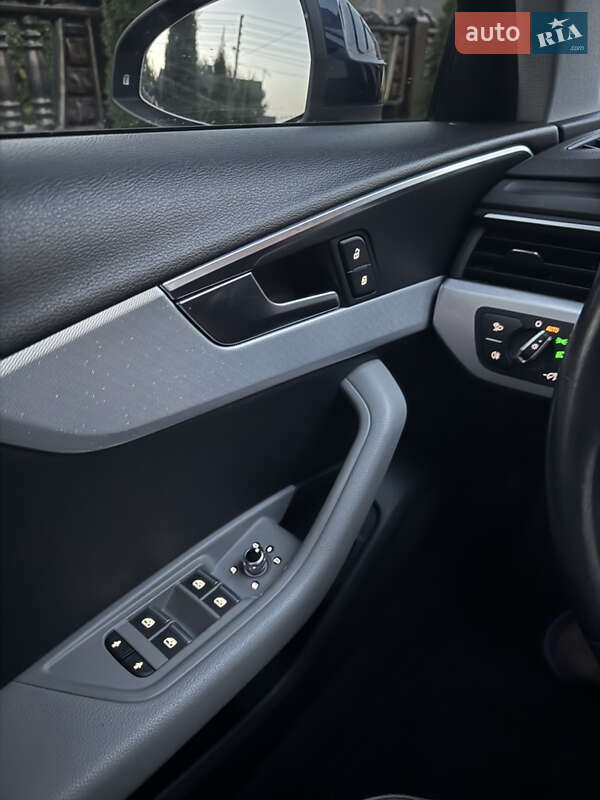 Универсал Audi A4 2018 в Киеве